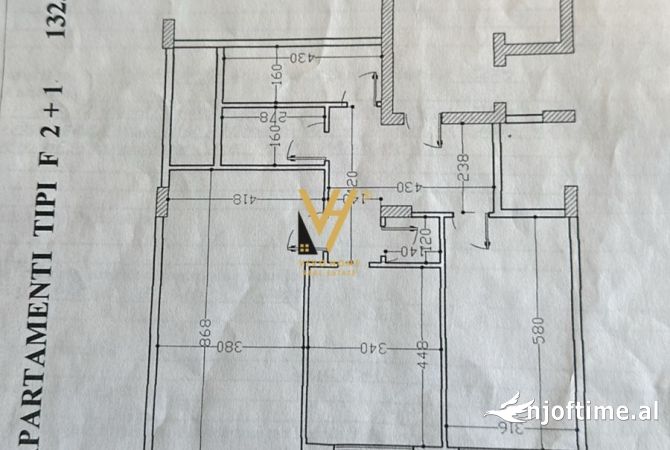 Shtepi ne shitje Apartament ne Tirane, 2+1, Mobilimi E mobiluar, Pagesa 312,000  Euro.