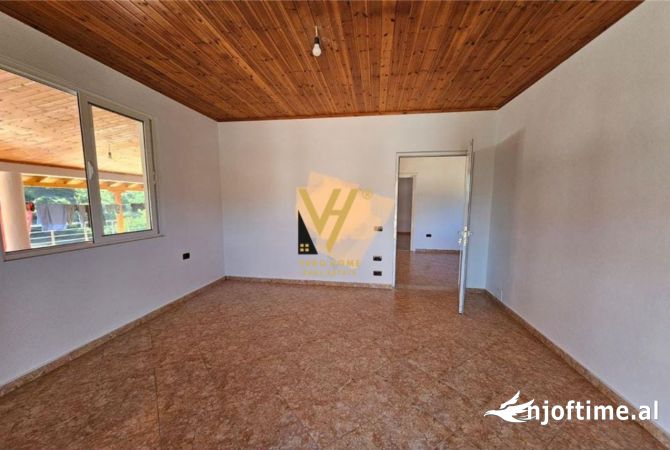 Shtepi ne shitje 4+1 ne Tirane - 235,000 Euro