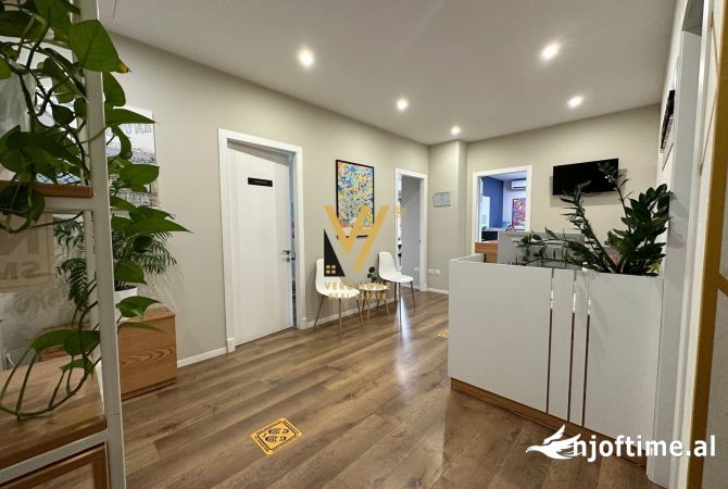 Ambient biznesi me qera 3+1 ne Tirane - 3,100 Euro