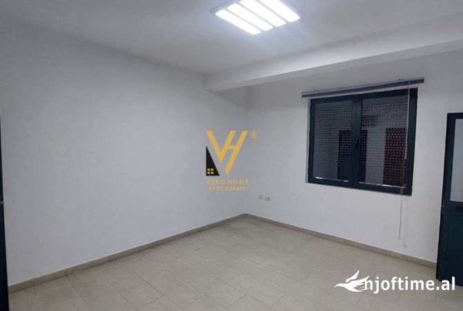 Ambient biznesi me qera 1+1 ne Tirane - 1,000 Euro