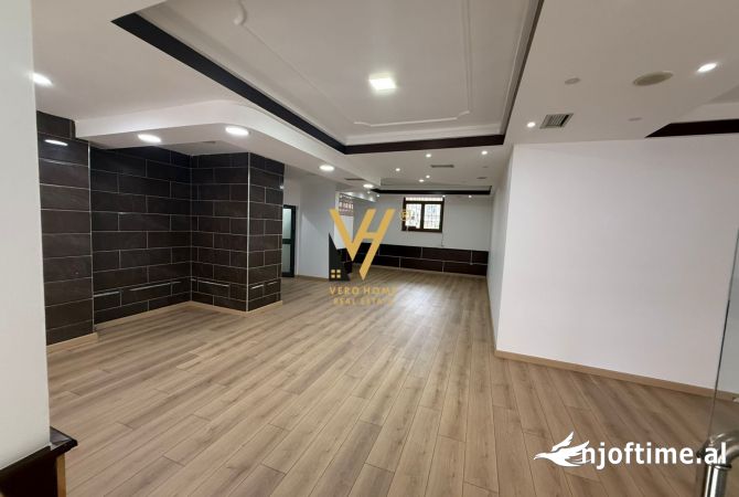 Ambient biznesi me qera 1+1 ne Tirane - 1,500 Euro