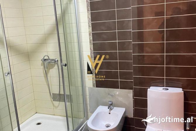 Shtepi me qera Apartament ne Tirane, 1+1, Mobilimi E mobiluar, Pagesa 500  Euro.