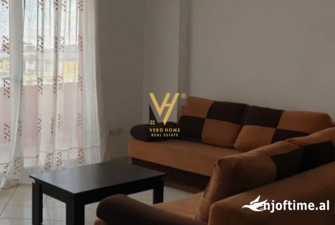 Shtepi me qera 2+1 ne Tirane - 400 Euro