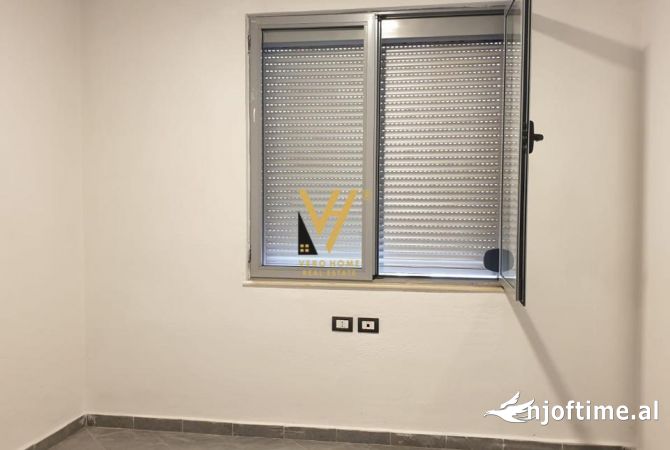 Shtepi me qera 2+1 ne Tirane - 400 Euro