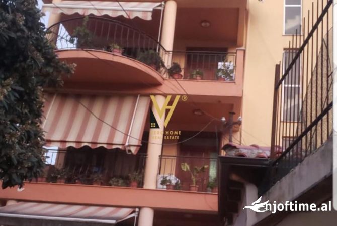 Shtepi me qera 7+1 ne Tirane - 5,000 Euro