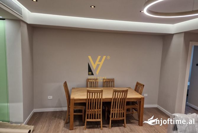 Shtepi me qera Apartament ne Tirane, 2+1, Mobilimi E mobiluar, Pagesa 1,100  Euro.