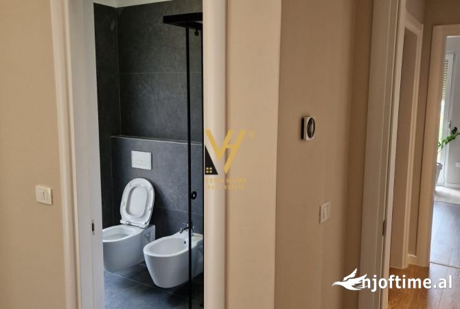 Shtepi me qera Apartament ne Tirane, 2+1, Mobilimi E mobiluar, Pagesa 1,100  Euro.