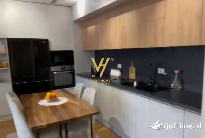 Shtepi ne shitje 2+1 ne Tirane - 160,000 Euro