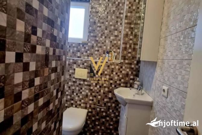 Shtepi me qera 3+1 ne Tirane - 1,100 Euro