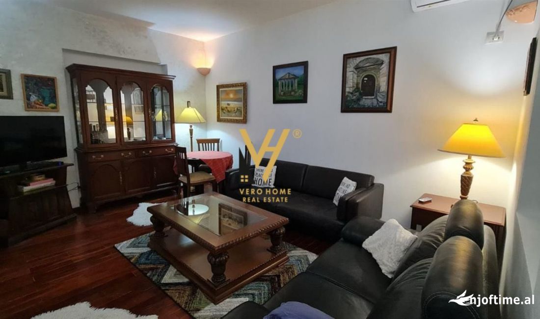 Shtepi me qera Apartament ne Tirane, 1+1, Mobilimi E mobiluar, Pagesa 600  Euro.