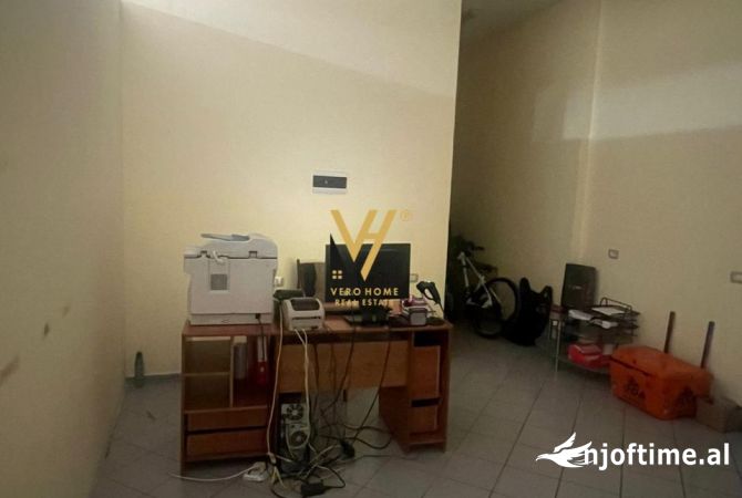 Ambient biznesi ne shitje 1+1 ne Tirane - 93,000 Euro
