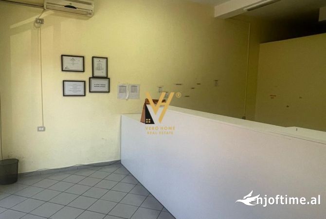 Ambient biznesi ne shitje 1+1 ne Tirane - 93,000 Euro