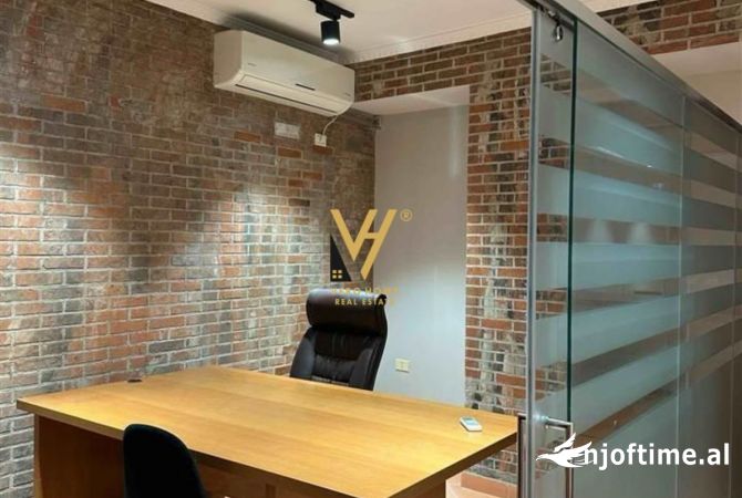 Ambient biznesi me qera 3+1 ne Tirane - 700 Euro