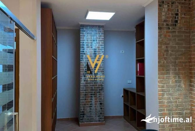 JEPET ZYRE 75 M2 ME QERA TE STACIONI I TRENIT 700 EURO