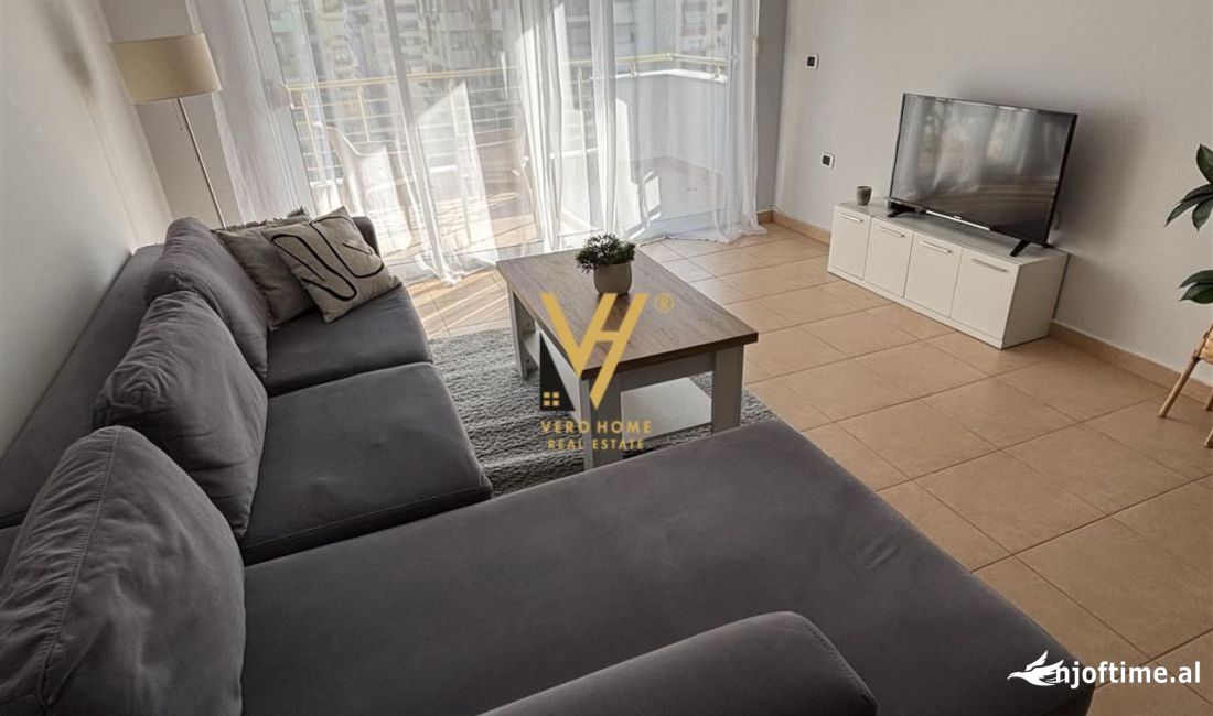 Shtepi me qera Apartament ne Tirane, 1+1, Mobilimi E mobiluar, Pagesa 730  Euro.