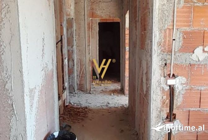 Shtepi ne shitje 2+1 ne Tirane - 165,000 Euro