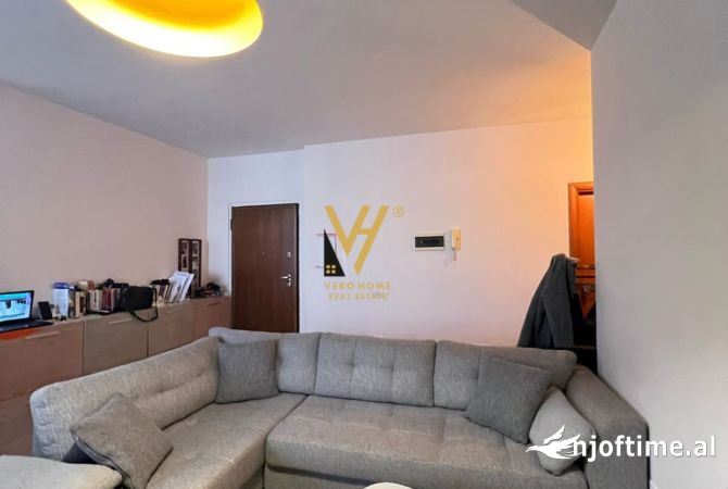 Shtepi me qera 2+1 ne Tirane - 70,000 Leke