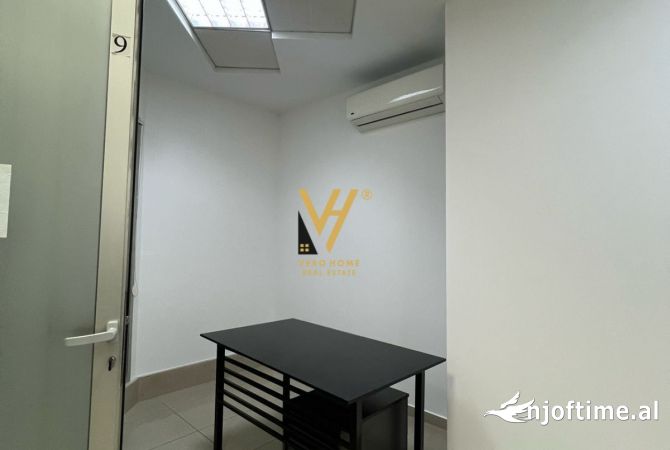 Ambient biznesi me qera 3+1 ne Tirane - 600 Euro