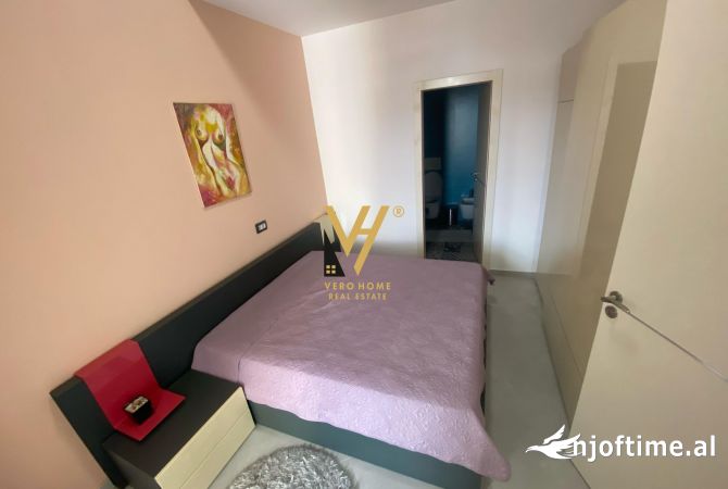 Shtepi me qera 3+1 ne Tirane - 1,200 Euro