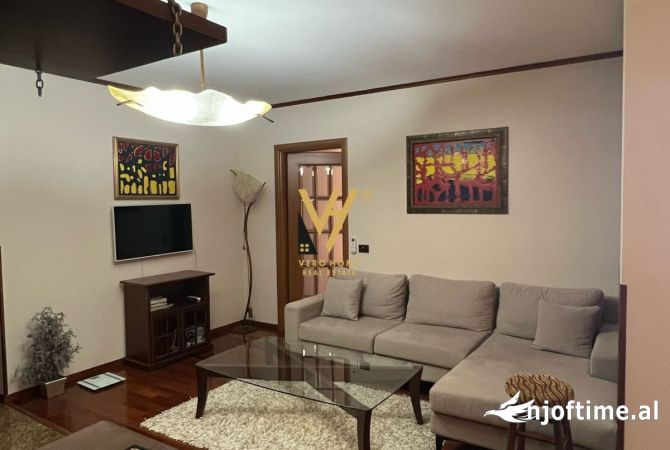 Shtepi me qera 1+1 ne Tirane - 700 Euro