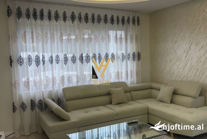 Shtepi me qera 1+1 ne Tirane - 900 Euro