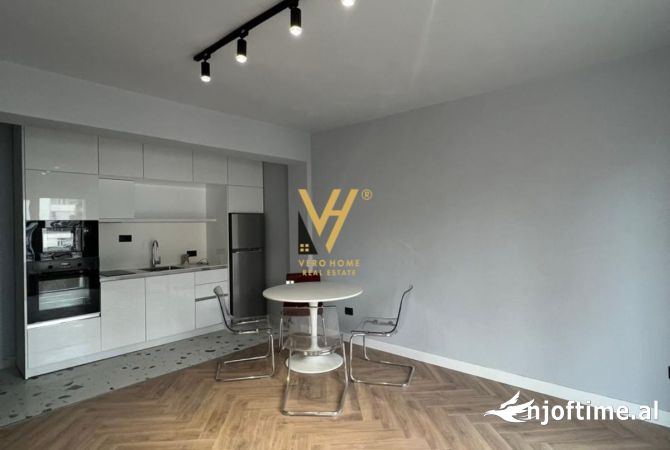 Shtepi me qera 1+1 ne Tirane - 70,000 Leke
