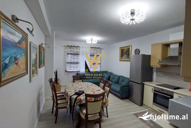 Shtepi me qera 2+1 ne Tirane - 75,000 Leke