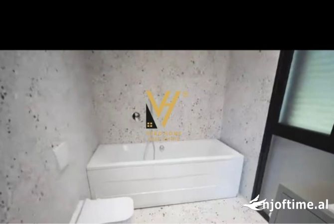 Shtepi ne shitje Apartament ne Tirane, 4+1, Mobilimi E mobiluar, Pagesa 1,200,000  Euro.