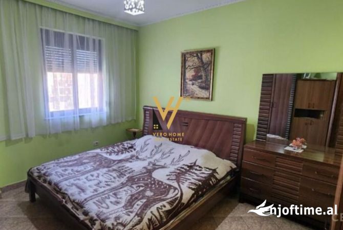 Shtepi me qera Apartament ne Tirane, 1+1, Mobilimi E mobiluar, Pagesa 550  Euro.