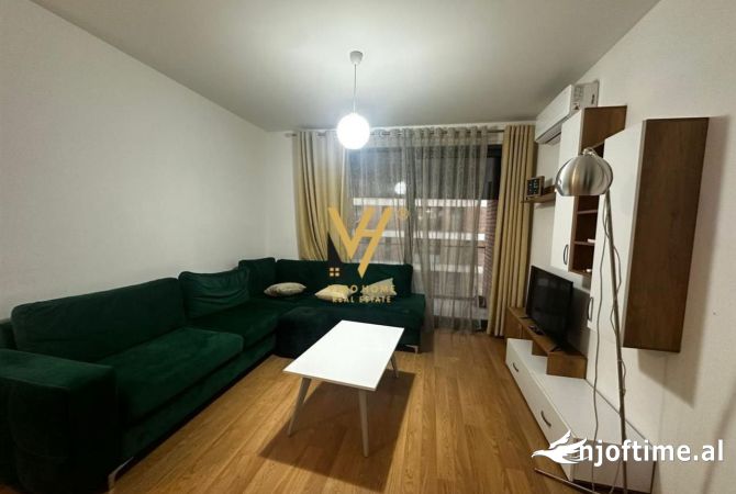 Shtepi me qera 2+1 ne Tirane - 700 Euro