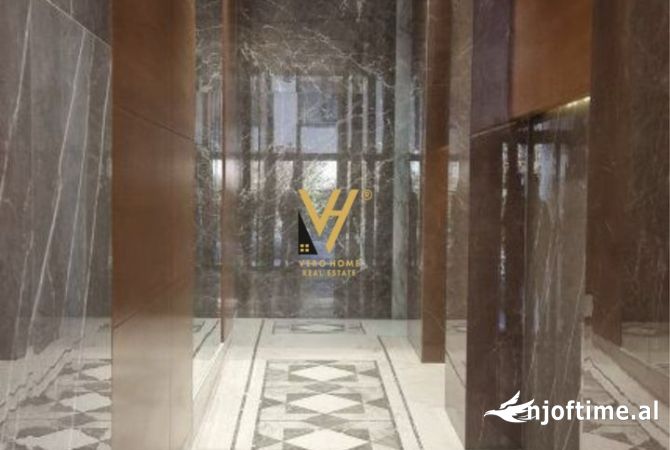 Ambient biznesi me qera 3+1 ne Tirane - 1,250 Euro