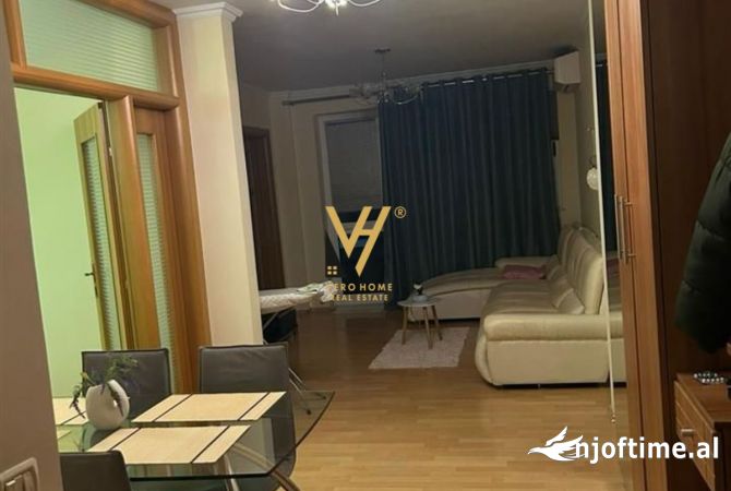 Shtepi me qera 2+1 ne Tirane - 650 Euro