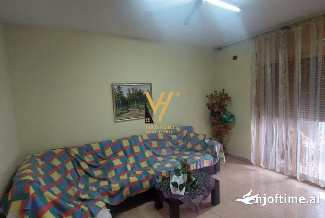 Shtepi me qera 3+1 ne Tirane - 1,000 Euro
