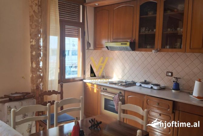 Shtepi ne shitje 1+1 ne Vlore - 75,000 Euro