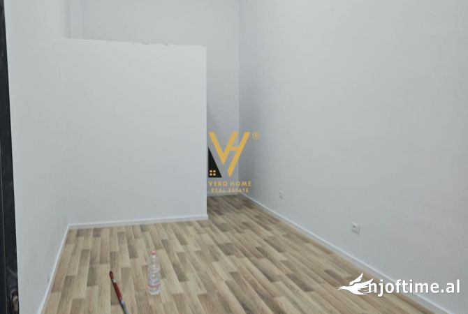 Ambient biznesi ne shitje 1+1 ne Tirane - 120,000 Euro
