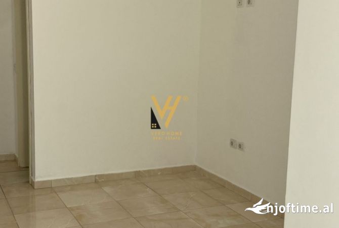 Ambient biznesi ne shitje 1+1 ne Tirane - 68,000 Euro