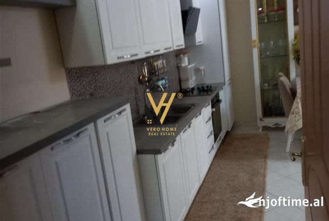 Shtepi ne shitje 2+1 ne Tirane - 124,000 Euro