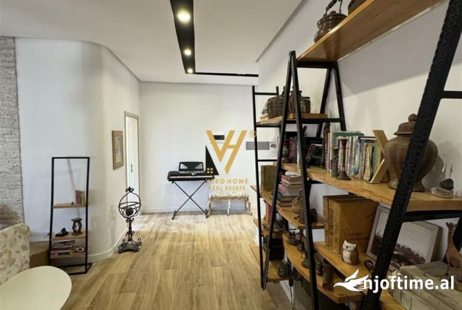 Shtepi me qera Apartament ne Tirane, 2+1, Mobilimi E mobiluar, Pagesa 800  Euro.