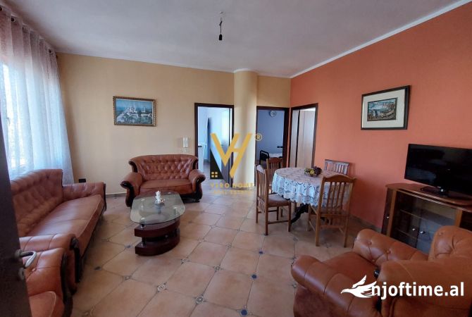 Shtepi me qera 2+1 ne Tirane - 45,000 Leke
