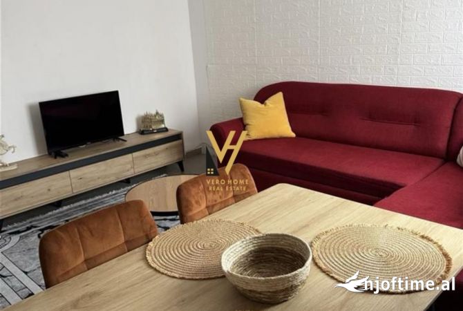 Shtepi me qera 1+1 ne Tirane - 50,000 Leke