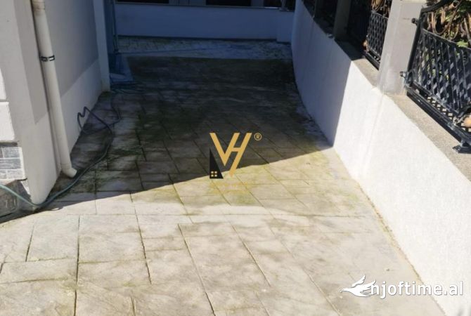 Ambient biznesi ne shitje 3+1 ne Tirane - 730,000 Euro