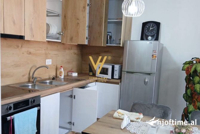 Shtepi me qera 1+1 ne Tirane - 55,000 Leke
