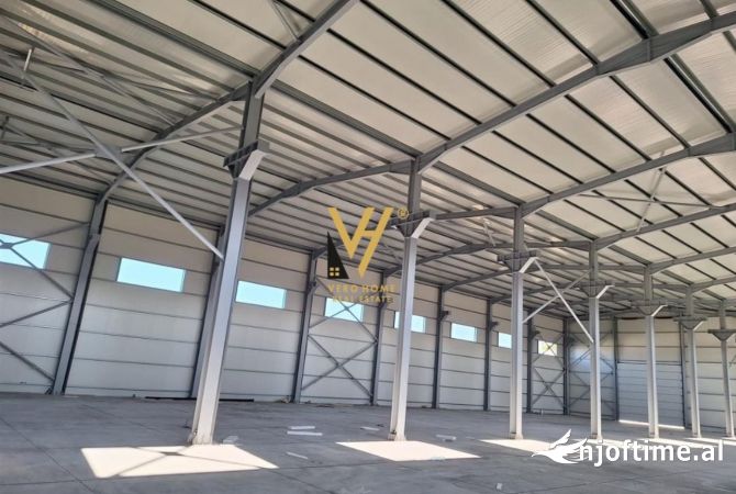 Ambient biznesi me qera 4+1 ne Durres - 5,000 Euro