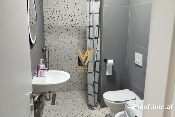 Shtepi me qera Apartament ne Tirane, 1+1, Mobilimi E mobiluar, Pagesa 500  Euro.