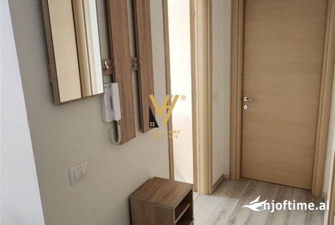 Shtepi me qera Apartament ne Tirane, 2+1, Mobilimi E mobiluar, Pagesa 700  Euro.