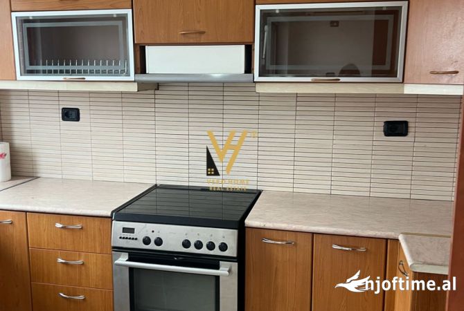 Shtepi me qera 2+1 ne Tirane - 50,000 Leke