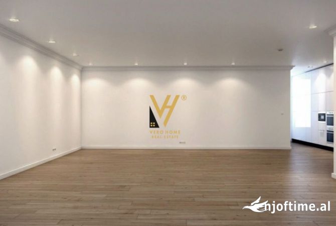 Ambient biznesi me qera 3+1 ne Tirane - 3,100 Euro