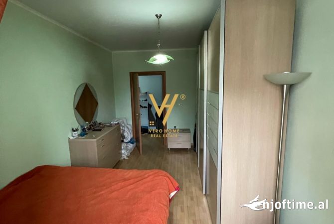 Shtepi ne shitje Apartament ne Tirane, 1+1, Mobilimi E mobiluar, Pagesa 220,000  Euro.