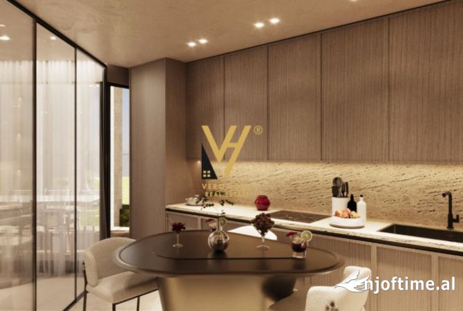 Shtepi ne shitje Vila Luksoze ne Tirane, 3+1, Mobilimi E mobiluar, Pagesa 1,350,000  Euro.