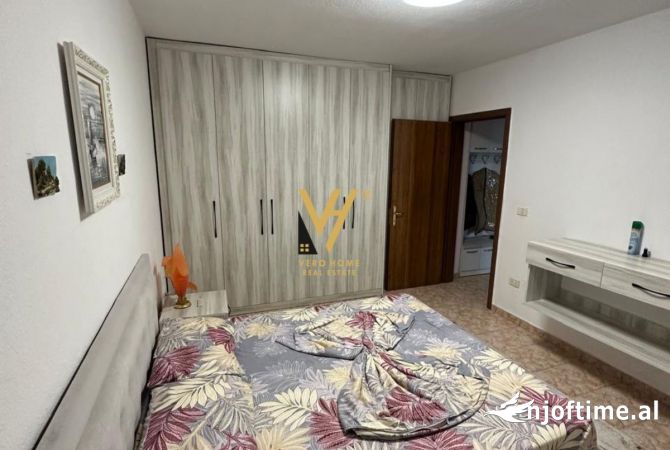 Shtepi me qera 2+1 ne Tirane - 60,000 Leke